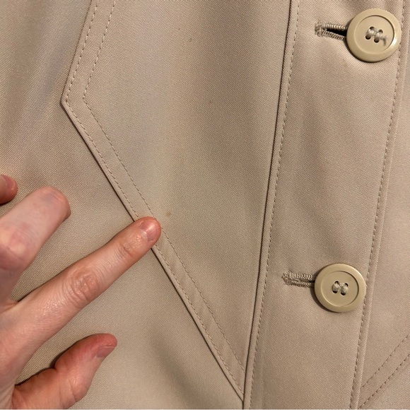 Vintage Beige Women's Trench Coat Size 14 Petite - Picture 4 of 14